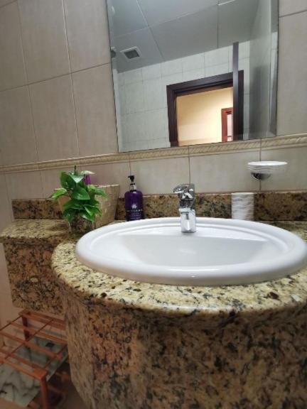 Luxury Stay In Marina 迪拜 外观 照片